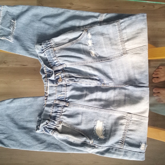 Women's Risen Straight Leg Jeans - Picture 1 of 5